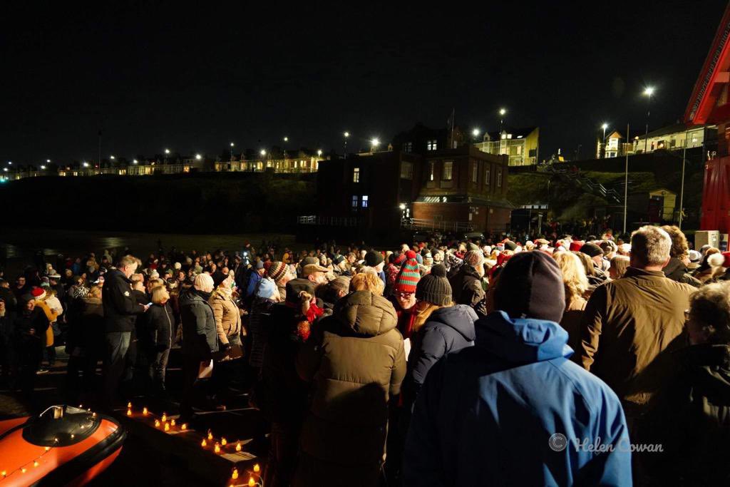 We welcomed an estimate 450 people to our carols earlier this week. Humbled by the community’s generosity for the food bank collection. It filled a plumbers van and a family car to the gunnels! Thanks and merry Christmas from all at Cullercoats RNLI