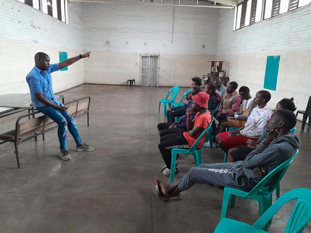 mbilez24zw's tweet photo. We are currently in Mbare, partnering with some of our SRHR peer educators as they are having an interesting discussion on gender stereotypes, &amp; some of the sentiments coming from the youths are that "mukadzi anoputa fodya ih*re, murume anoona ma indian series is gay etc https://t.co/BLlCLrnD6e