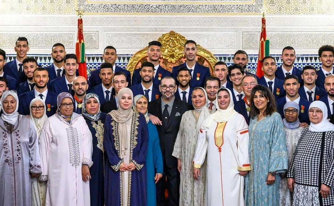 FatimaKortobi's tweet photo. نموذج للأسرة المغربية و راعيها🇲🇦❤
#المغرب #الله_الوطن_الملك #المنتخب_المغربي #أسودالأطلس https://t.co/PCK1rTdFWp