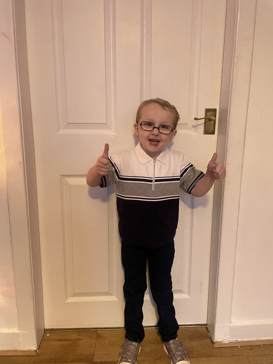 All ready for his Christmas party .