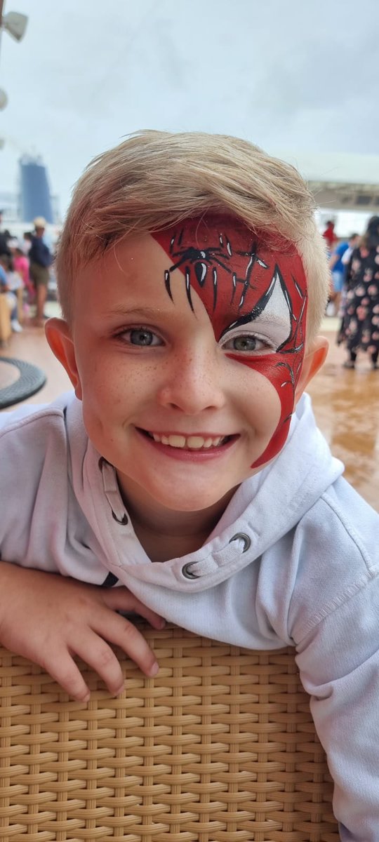 SuperEventsSA's tweet photo. 🤡Face painting fun on the MSC Kids Cruise Cape Town to Mosselbay 15 - 18 December 2022.  Make sure you do not miss the next MSC Kids Cruise from Durban to Pomene 27 - 31 March 2023. Book your  space now with only R3000 deposit. https://t.co/Ad31JhuBEd
#LiftAirline https://t.co/xnnX36wokZ