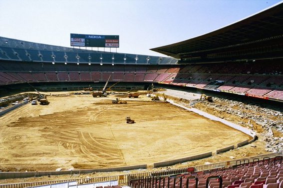 FOTOS HISTORICAS O CHULAS DE FUTBOL - Página 7 FkfaUFIXkAATOrk?format=jpg&name=small