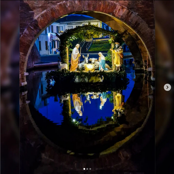 TurismoFerrara's tweet photo. I meravigliosi presepi sotto i ponti di #Comacchio...
https://t.co/oQq4XBwUds
(ph. @66mok66) https://t.co/8lk9WO5XcD