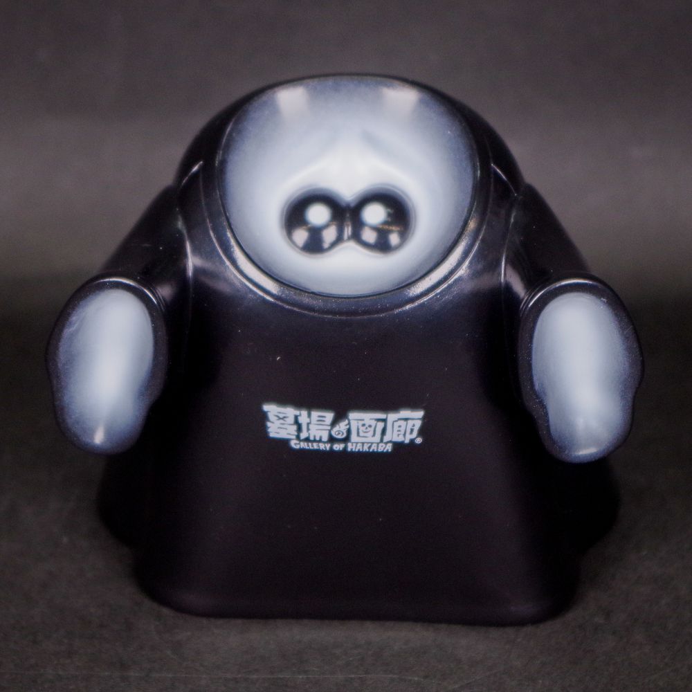 hakaba_gallery's tweet image. 【#ソフビ 情報】#HUMAN_ROBOT から #ゴースティー(#墓場の画廊 Tee Ver.)が登場！
気鋭のメーカー【HUMAN ROBOT】とのタッグ第一弾でお送りするのは、人気急上昇中のゴースティー。
墓場の画廊 中野店とONLINE STOREにて1月4日(水)12時より販売開始！
hakabanogarou.jp/archives/35636…