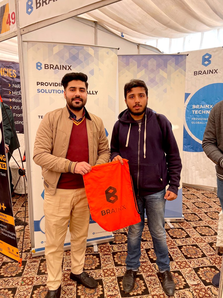 BrainXTechs's tweet photo. Our Team is attending 𝗣𝘂𝗻𝗷𝗮𝗯 𝗖𝗮𝗿𝗲𝗲𝗿 𝗘𝘅𝗽𝗼 𝟮𝟬𝟮𝟮 at Government College University (GCU), Lahore.✨

We are overwhelmed to see the response getting from the students who are looking forward to joining us! ✌️
We would love to have them in our BrainX Team.🤩 (1/2) https://t.co/OLaqo8YyAA