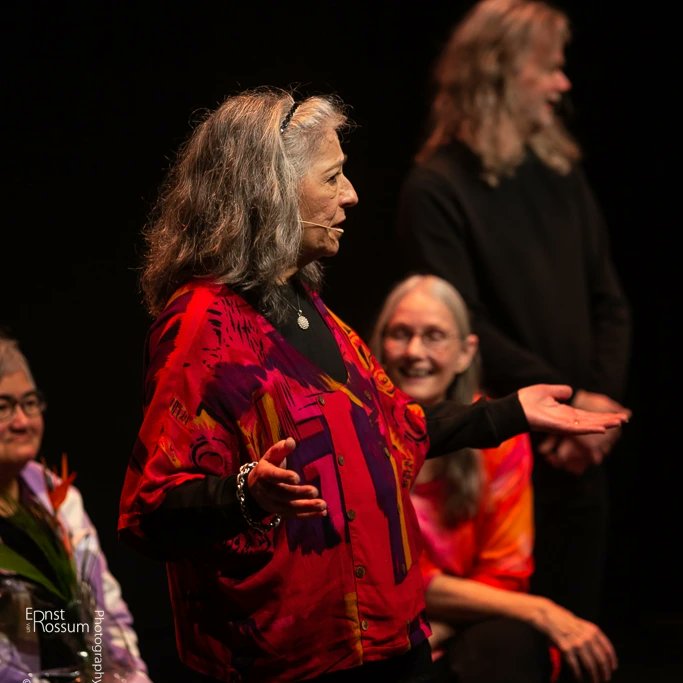 balangereis's tweet photo. Vanmorgen geen repetitie van Theater Wirwar.
Daarom nog maar wat foto's van de première van de nieuwe voorstelling 'Ik pas!', vandaag drie weken geleden.
#Wirwar #TheaterWirwar #NAH #NietAangeborenHersenletsel #hersenletsel #Gigant #Apeldoorn
Foto's: Ernst van Rossum https://t.co/YLYTRTm7Cm