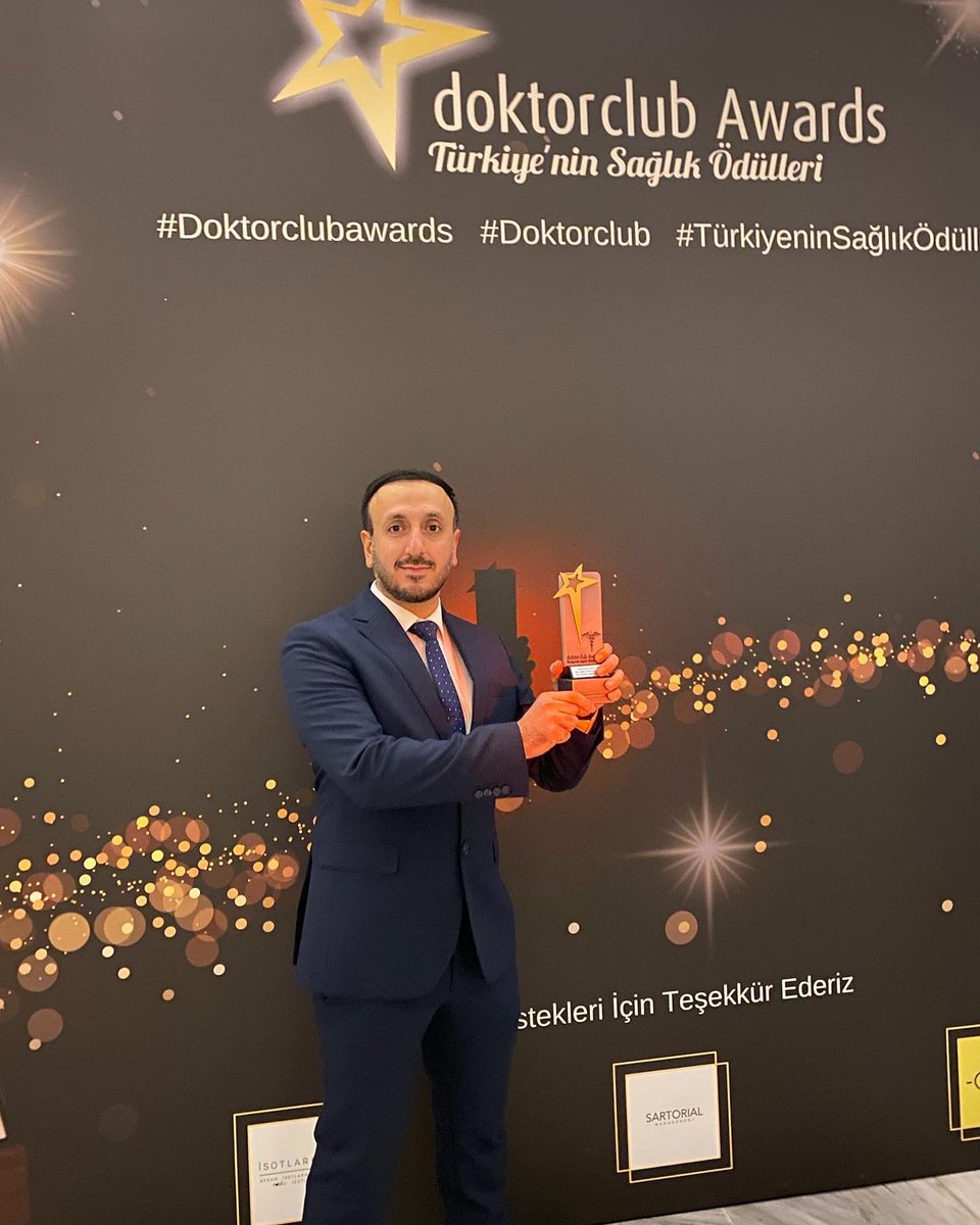MustafaUnal_tr's tweet photo. @Doktorclubcom tarafından İstanbul Üniversitesi Tıp Fakültesi işbirliği ile bu yıl 6’ncısı düzenlenen Doktorclub Awards “Türkiye’nin Sağlık Ödülleri” 2022 kapsamında “Yılın Yenilikçi Sağlık Profesyoneli Ödülünü” kazandığımı duyurmaktan mutluluk duyuyorum. #doktorclubawards2022 https://t.co/pVMtetbicc