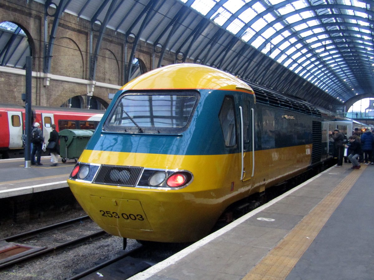 BesterRobert's tweet photo. #OnThisDay3YearsAgo #LetsGoRoundAgain #HST
@LNER
Kings Cross and Peterborough. https://t.co/tVjYBEJgTb