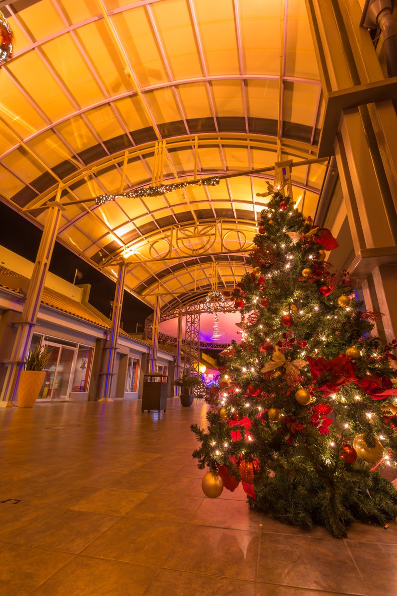 Are you celebrating Christmas on our #onehappyisland and are you looking for some beautiful gifts? Check our latest blog article with an overview of interesting Christmas markets! bit.ly/3HYXKpB