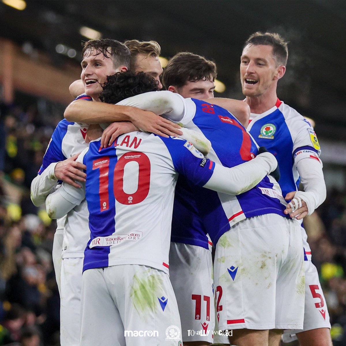 Hoy juega Blackburn Roversssss

Vs Nottingham Forest a las 16:45 (🇦🇷) por la EFL Cup