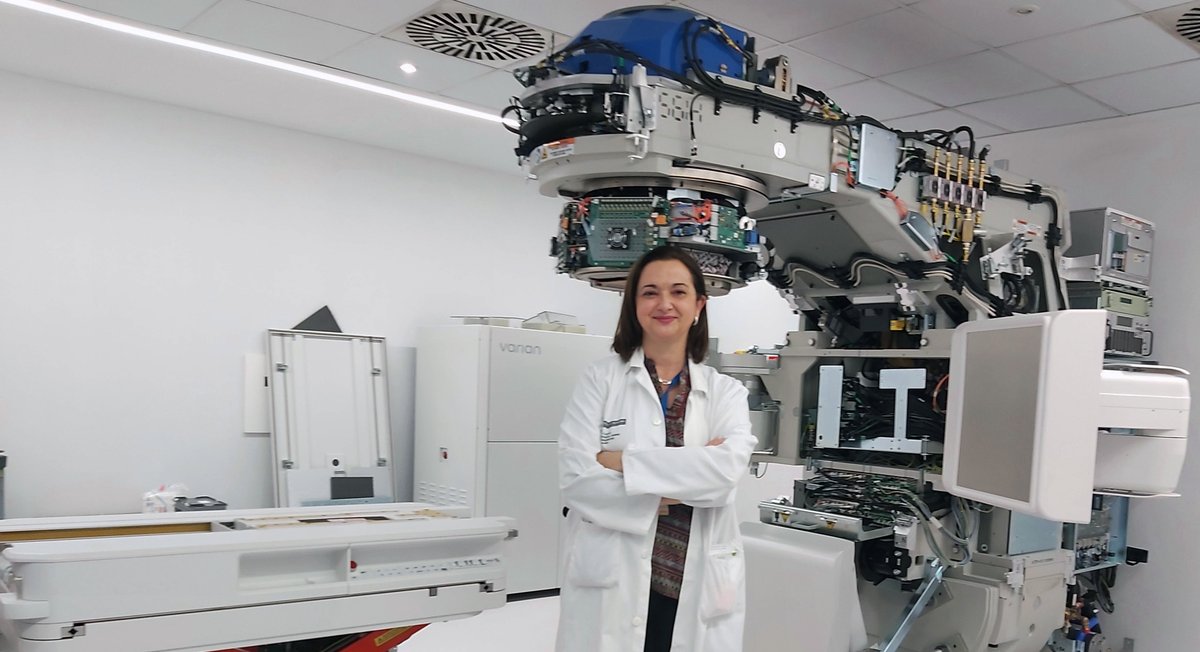 HGUVALENCIA's tweet photo. 📸 Comienza la instalación de un nuevo acelerador lineal en el @HGUVALENCIA para el tratamiento del #cáncer, financiado por fondos europeos 🇪🇺 #NextGenerationEU #PlanInveat
🏣 Inversión: 2.008.600 euros 
👉 https://t.co/JqNja8OalJ https://t.co/GPlyJYtv8s