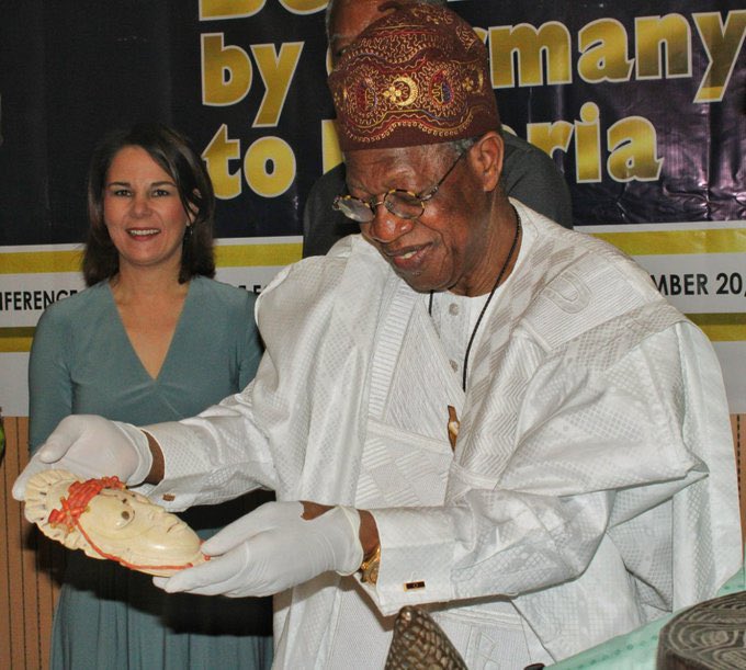 instablog9ja's tweet photo. Germany Hands Over Stolen Benin Bronzes To Nigeria https://t.co/HA4pcF7icC