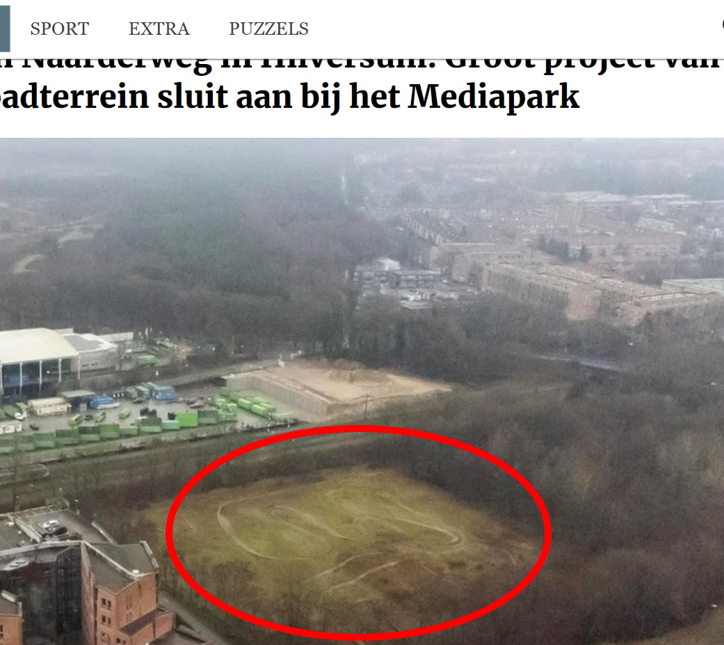 Wat normale mensen zien vs. wat motorcrossers zien... 
#motorcross #baantje