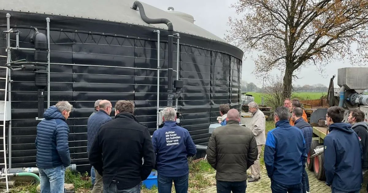 Veehouders in Bommelerwaard willen groen gas leveren aan een steenfabriek in Aalst. Vijftien ondernemers bezochten daarom deze maand twee ondernemers in Overijssel die geïnvesteerd hebben in een vergistingsinstallatie. Wij zijn hier ook bij betrokken: ltonoord.nl/regios-en-prov…