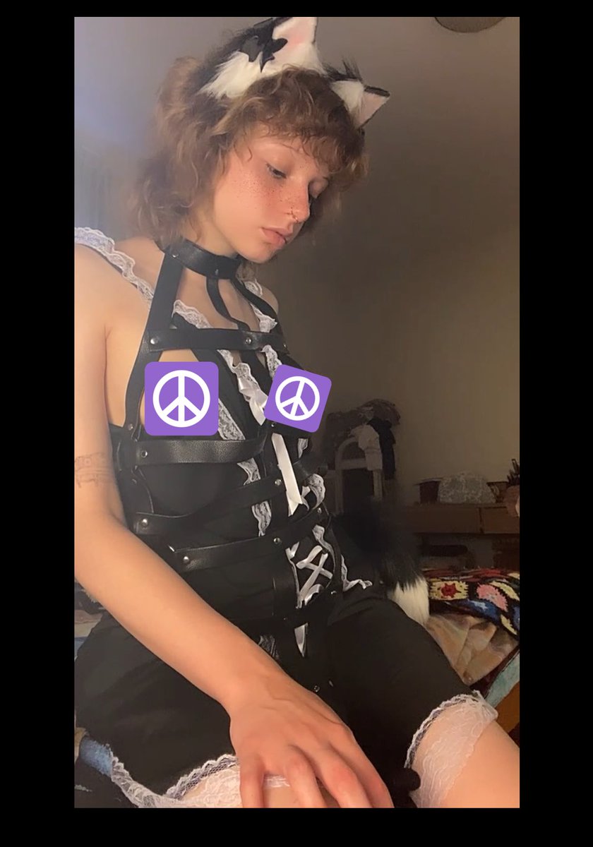 xNaughtyFaex's tweet photo. New Facepic for 800 followers xx 
#nsfwtwt #catgirl https://t.co/Qnknoq4Mhn