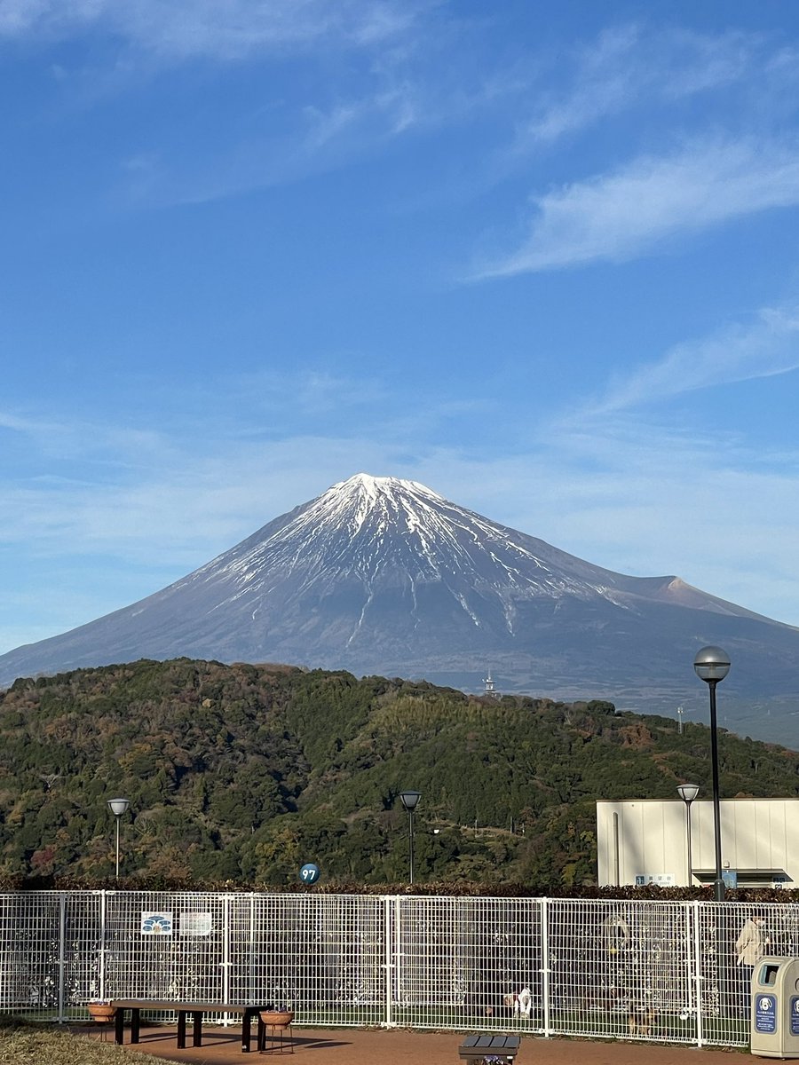 今日は静岡県に来ておりますが、富士山が綺麗！ ギフト券3000円分 応募方法 💟本アカをフォロー 💟このツイートをRT