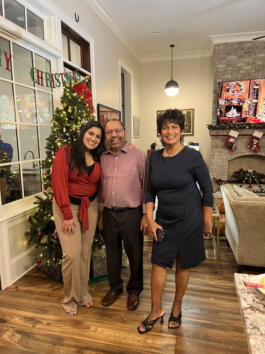 lsuvetmeddean's tweet photo. What a delightful evening with colleagues & friends from #LADDL, hosted by Dr. Udeni & Ranjani Balasuriya & their daughter Beverley — perfect hosts! Delicious food, excellent company, & warm Louisianan hospitality. Thank you, team! #BetteringLives #LSUVetMed #WeProtect #I2C #LSU https://t.co/bUr3CfoX7z