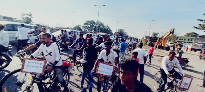 mp_kaushal's tweet photo. "नशा मुक्त समाज आंदोलन अभियान कौशल का" हिन्दुस्तानियों नशा छोड़ो मुहिम के तहत आज प्रदेश सह प्रभारी अंकित शुक्ला जी ने सीतापुर में HRD कॉलेज में बच्चों को नशे के खिलाफ जागरूक करते हुए इस नव वर्ष को नशा मुक्त नव वर्ष 2023 बनाने के लिए जागरूक किया 
-1/2 https://t.co/HflCaRH48B
