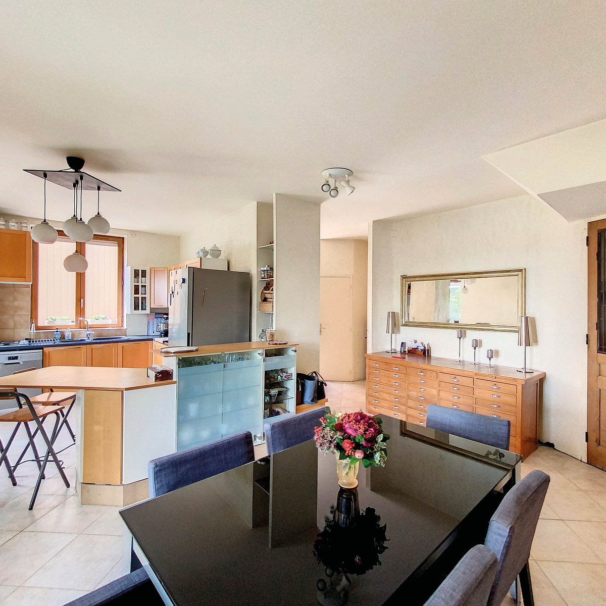 pierreluneimmo's tweet photo. Avant/ Après ✨

Un rapide aperçu de ce que nous pouvons vous proposer grâce à nos outils. 

#homestaging #immobilier #àvendre #lyon #beaujolais #agenceimmobilière https://t.co/lH5A6DTRPR
