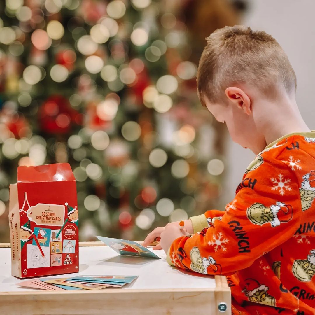 Influencer tweet media