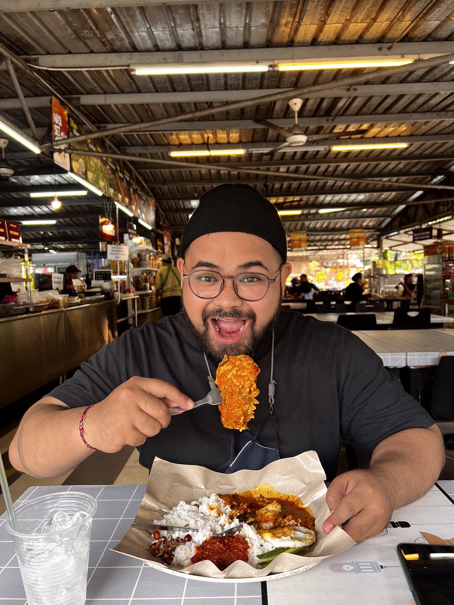 facehairs's tweet photo. Jangan lupa makan biar gak pingsan https://t.co/m4YNZf93en