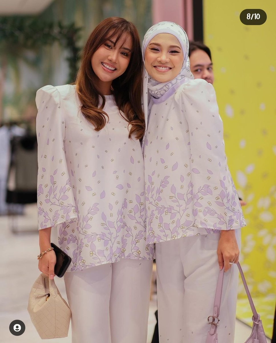 gadisgalaxys's tweet photo. Kesayangan 🤍
@sitikhadjahalim 
@_nabilarazali https://t.co/kmAxxu9Kro