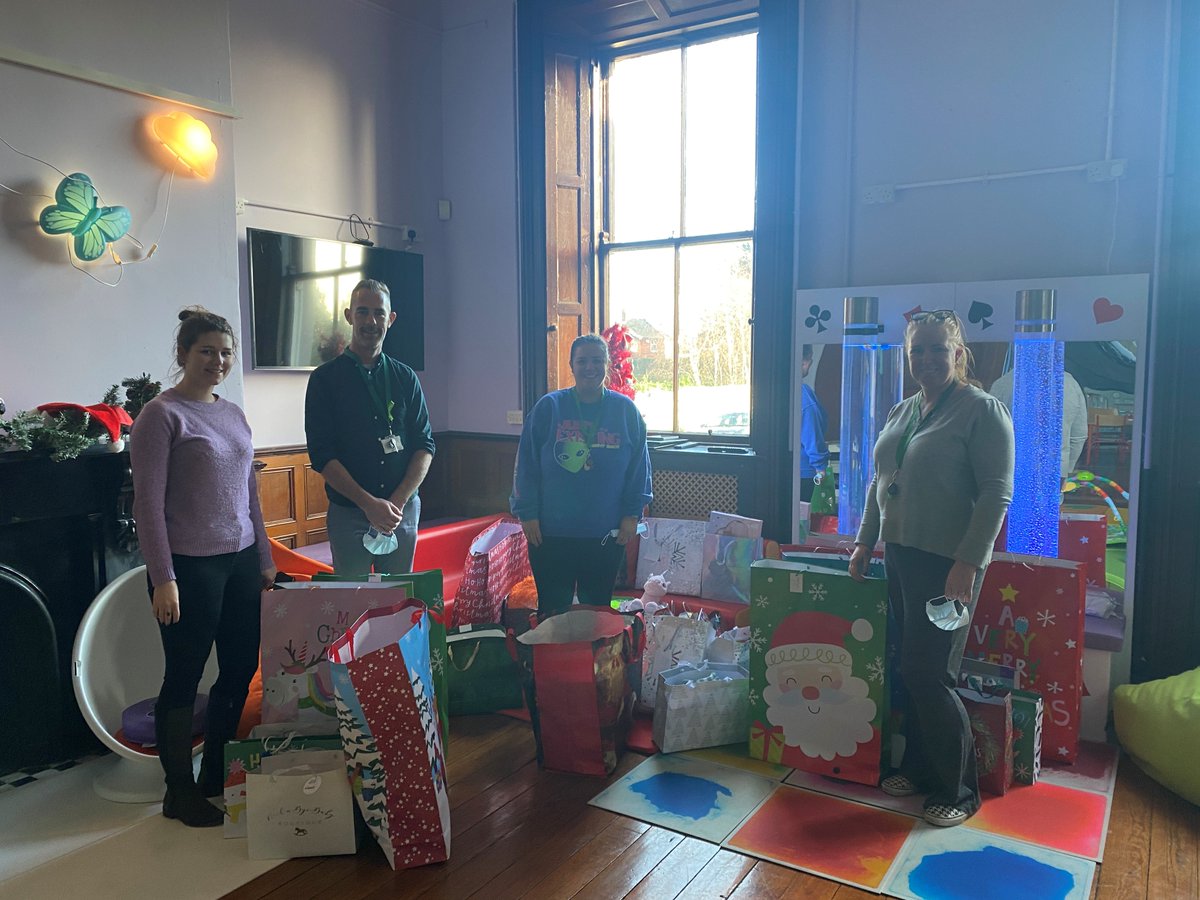 RespondHousing's tweet photo. We want to thank @DCURAG for their continued generosity in supporting our annual Christmas Appeal for our family homeless services. They show up for the people we support each and every year, throughout the year. Thank you! https://t.co/FnAC88Ucjo