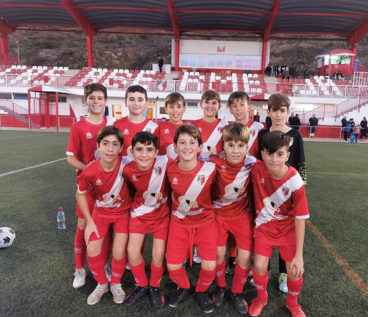 CDCasabermeja's tweet photo. 𝗔𝗟𝗘𝗩𝗜𝗡 𝗔 |

C.D. CASABERMEJA 9️⃣ - 6️⃣ C.D. ATHLETIC DE COIN https://t.co/LBHOB7UNiI