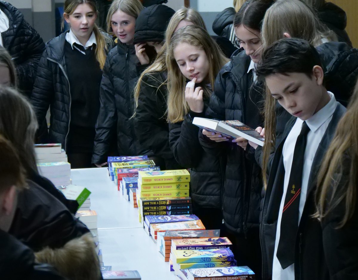 PencoedComp's tweet image. Great to welcome @Bookishcrick to school today! Pupils were excited to choose their free books, courtesy of the Welsh Gov scheme. No excuse for boredom over the holidays now!