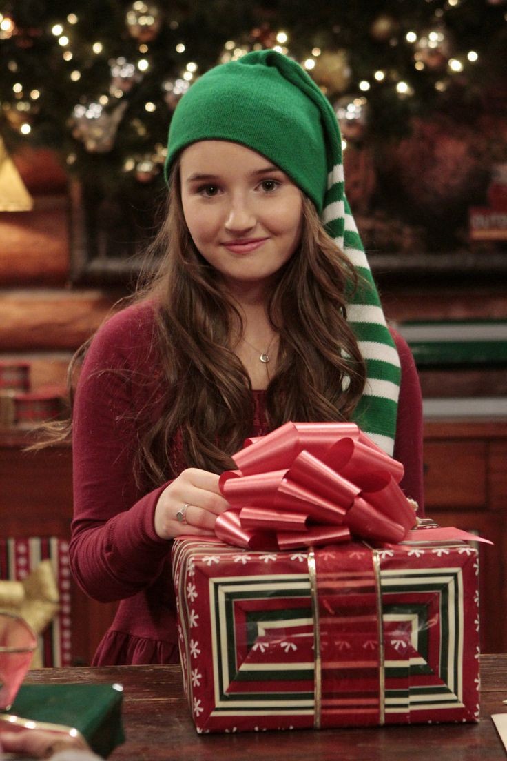 Happy Birthday, Kaitlyn Dever! Born December 21st, 1996 in Phoenix, AZ.   