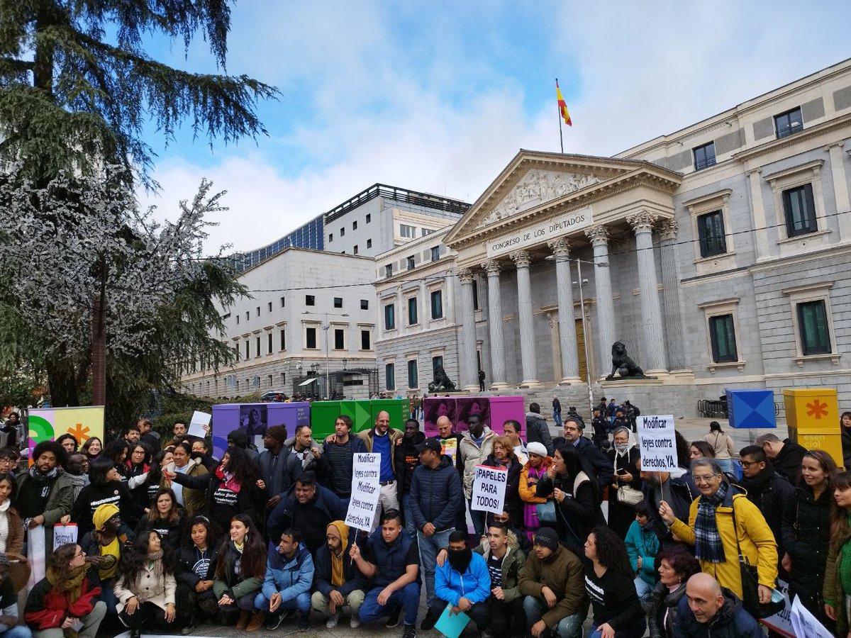 ✳️ Esenciales* tweet media