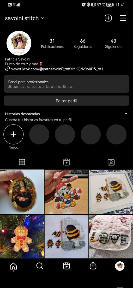 Patrisavoini's tweet photo. @kansaita_ Yo hago cositas a punto de cruz, y estoy empezando a vender 🙊🙊 si a alguien le gusta que no dude en preguntarme https://t.co/KfZO5HryHQ