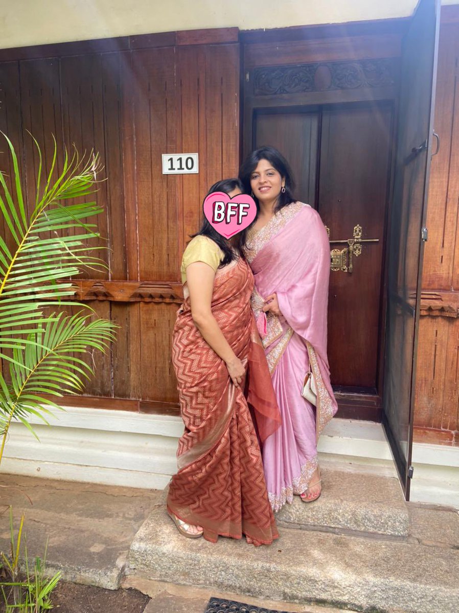 Geeky_Foodie's tweet photo. Me and Bestie draped in two of my most favourite treasured drapes!
#WorldSareeDay #MySariMyPride
#SariNotSorry https://t.co/xVhKQxkZ31