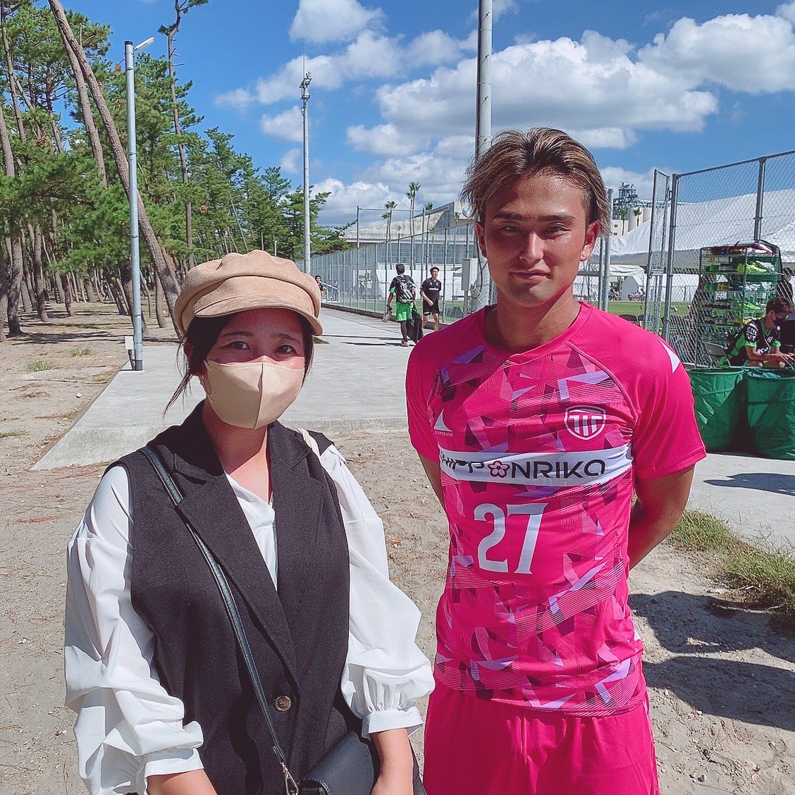 14asami96's tweet photo. 改めて輝くんおめでとう。
あの日から3年。
待ち続けて良かった😭
ここからきっと大変なこと
きついこといっぱいあるだろうけど
輝くんが待ち望んでた舞台。
サッカー楽しむ姿たくさん
見れますように🍀
長野まで福岡から応援行きます✈️
頑張れ輝くん⚽️

#安東輝 くん
#AC長野パルセイロ https://t.co/WPzbqYrHaK