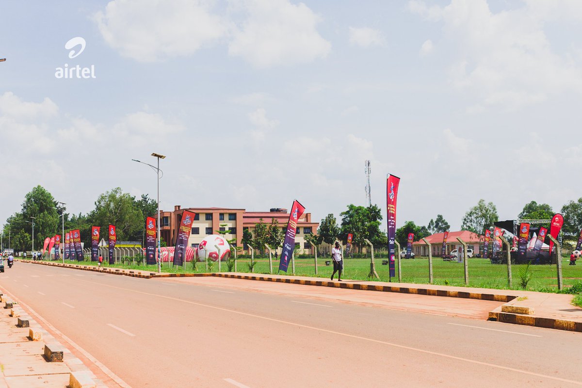 Airtel_Ug's tweet photo. GULU CITY, otye nining? The Voice Train has arrived in your area code here at the Gulu University Grounds. Come join us for a fun-filled experience as we select who will represent Uganda. Entrance is Free!
 #TheVoiceAfrica #ConnectedByAirtel https://t.co/C9v3n913tz