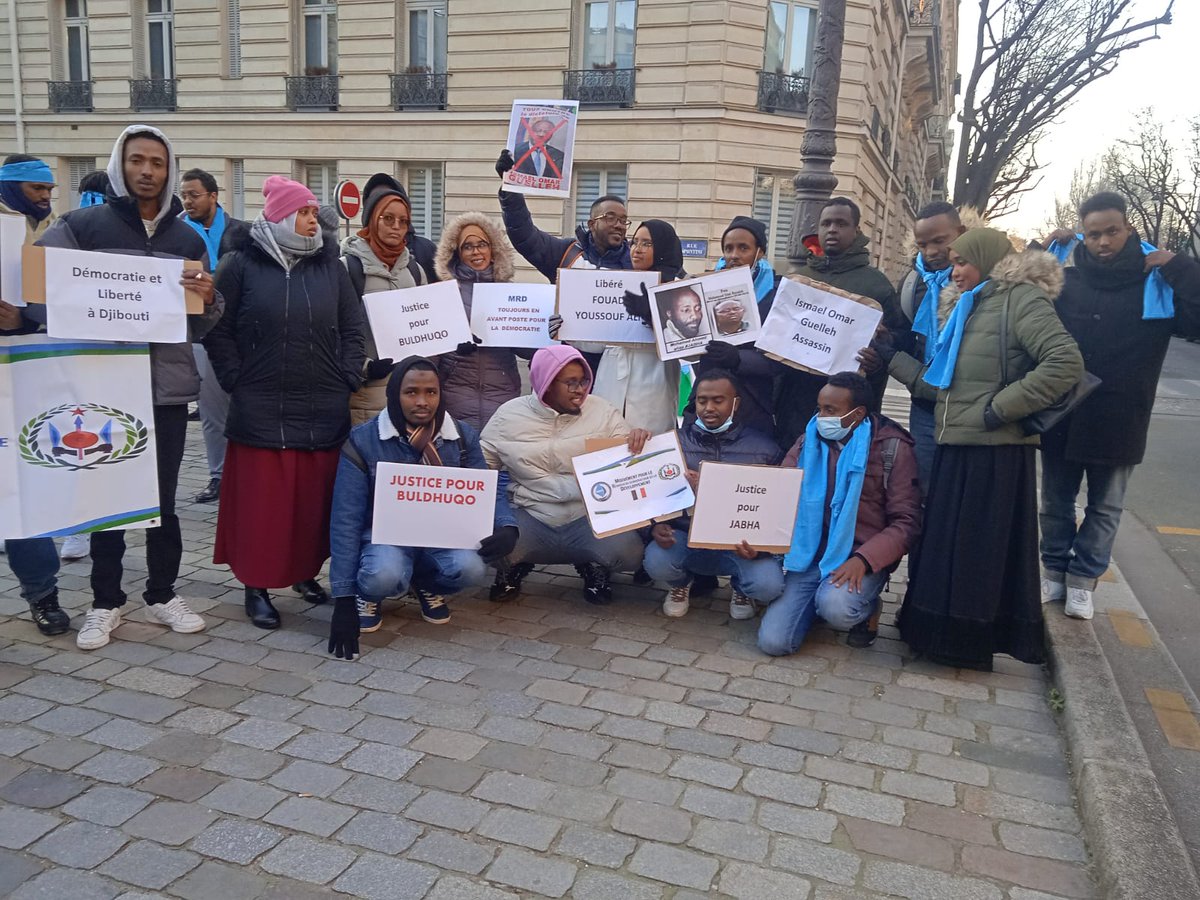 CvmdDj's tweet photo. Merci #MRD votre combat contre le régime totalitaire IOG. https://t.co/3h8xZgaJSz