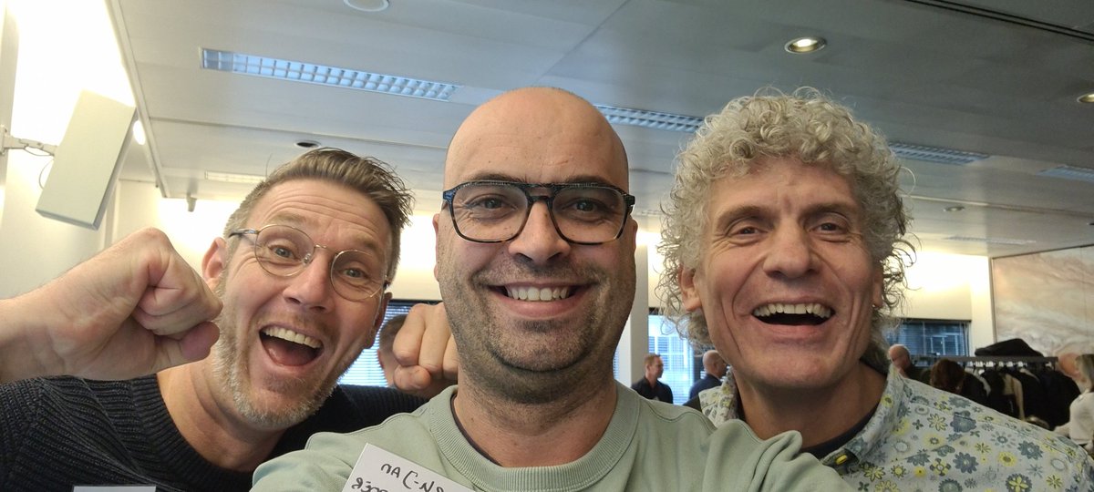 Heerlijk om best friends tegen te komen in Eindhoven!