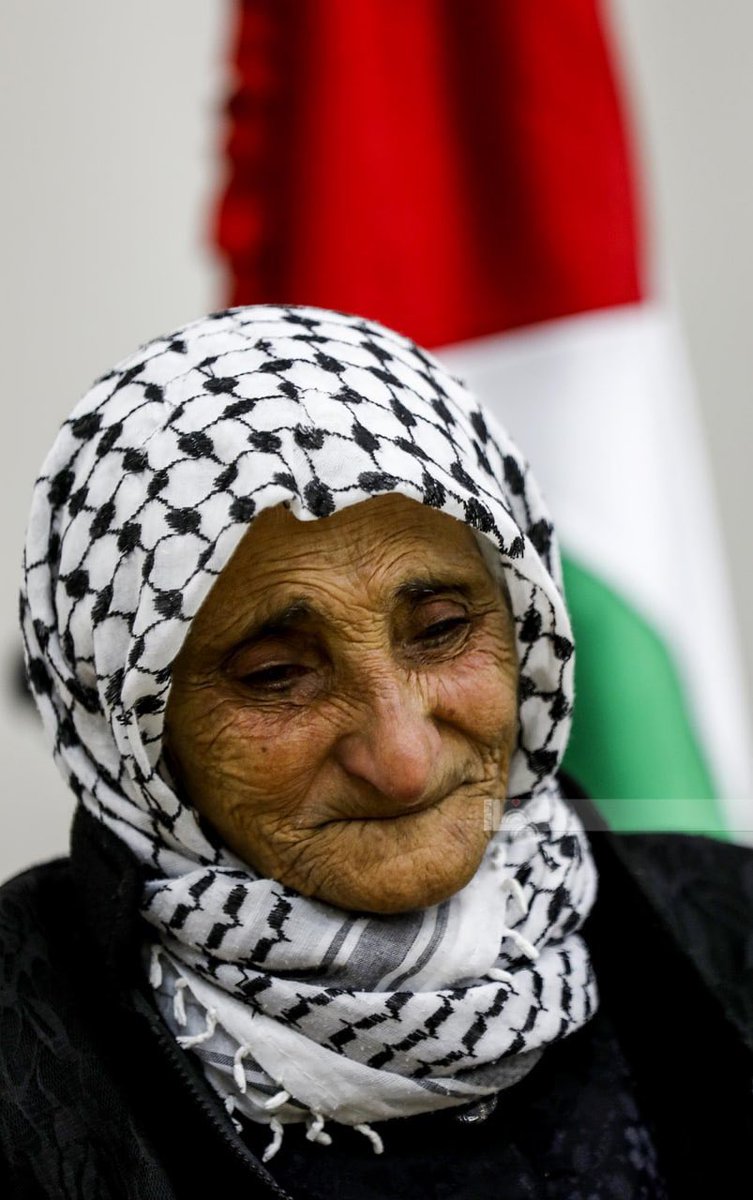 Timesofgaza's tweet photo. Mother of Yasser Hamdoni who lost her son in 2016 due to the medical negligence practiced in the lsraeli jails says “All Palestinian martyrs and prisoners are like sons to me.” It’s worth indicating that the lsraeli occupation authorities still withhold the body of her dead son. https://t.co/IVDCBzpaHM