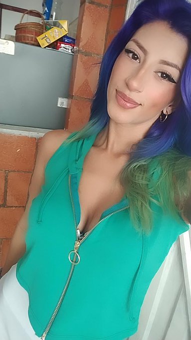 Lista para hacer ejercicio y t&uacute;? Ya viste mi nuevo video?  Ve al link de mi perfil🔥🥵 https://t.co/OL