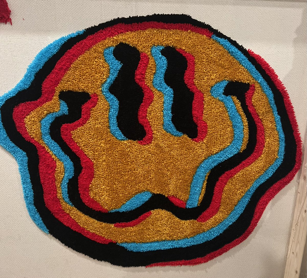 jane8abernathy's tweet photo. few fun rugs i’ve madeeeee (: follow my rug ig account for custom rugs @themaryjanesplayhouse 
I’ll ship anywhere &amp; until xmas ends i’m doing deals even if you don’t need them before  xmas. Should take advantageeee (: https://t.co/T8Kr7rdes9