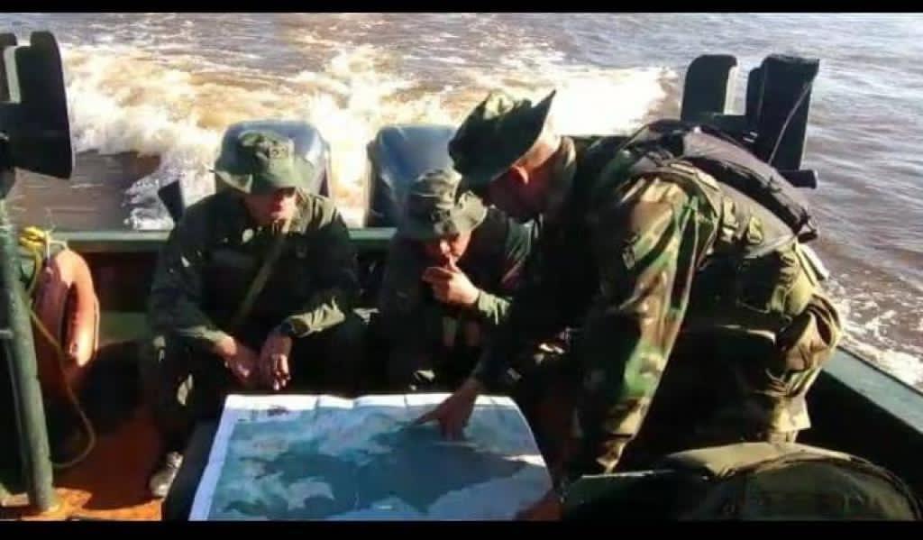 Con Nuestra #FANB No permitiremos que ninguno de estos grupos armados  destruyan los ecosistemas e irrespeten nuestras leyes.
Lealtad y compromiso
👊¡¡ Venceremos !!👊
Pac La Pedrera
#21Dic #ProducciónDeMiPatria
#PuebloInvencible #FANB #GNB