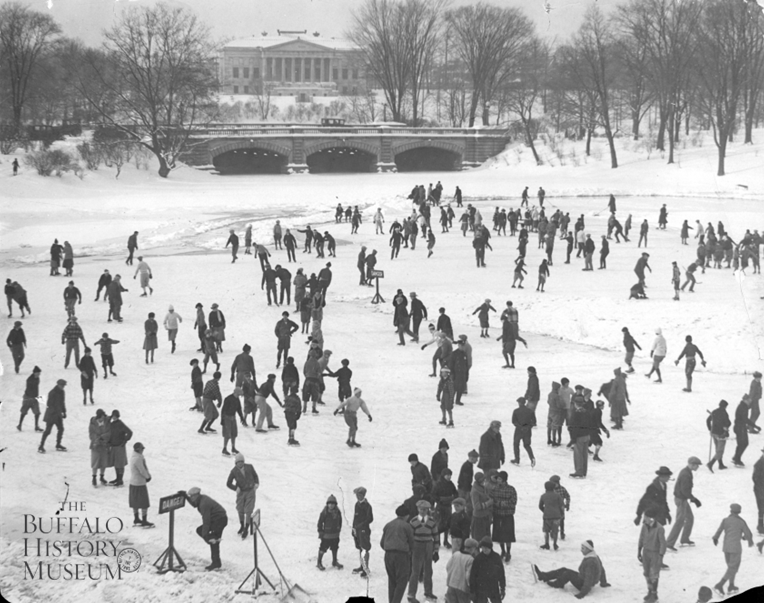 BuffaloHistory's tweet photo. Happy first day of winter, Buffalo! From generation to generation, we've always made the most of this season. This undated photo from our collection shows ice skaters on Hoyt Lake, which was originally named Gala Water. #BuffaloHistory #ExperiencingHistoryWithYou https://t.co/otrxOLAYS6