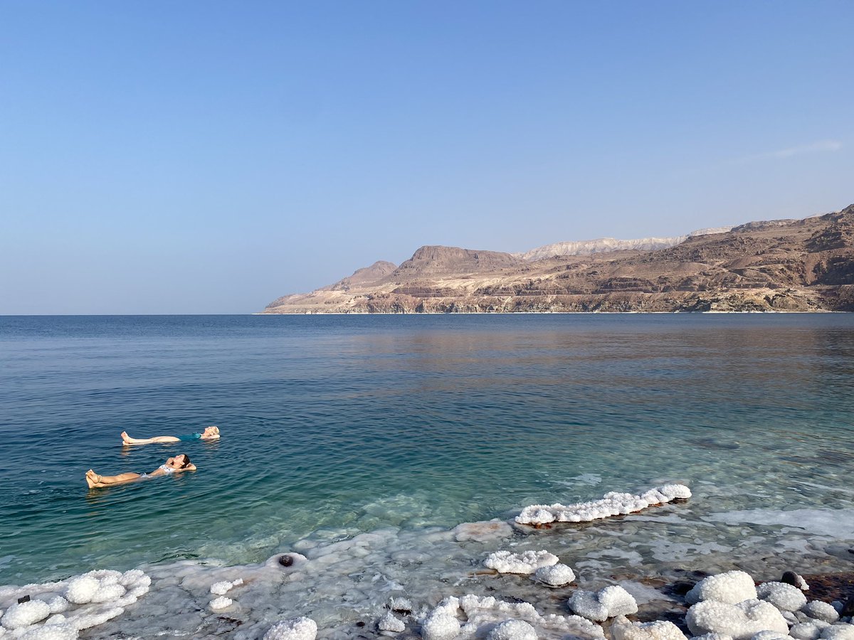 Relaxing break from work ☺️#Jordan #DeadSea #Travelling