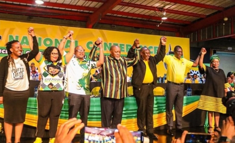 Puleng_Nathane's tweet photo. 2024 national elections is around the corner cadres, let us not loose focus...50% or nothing ✊️💛💚🖤 #ReyaPele #HatelaPele #hareyeng #ANCNEC https://t.co/FzA0nLm3s4