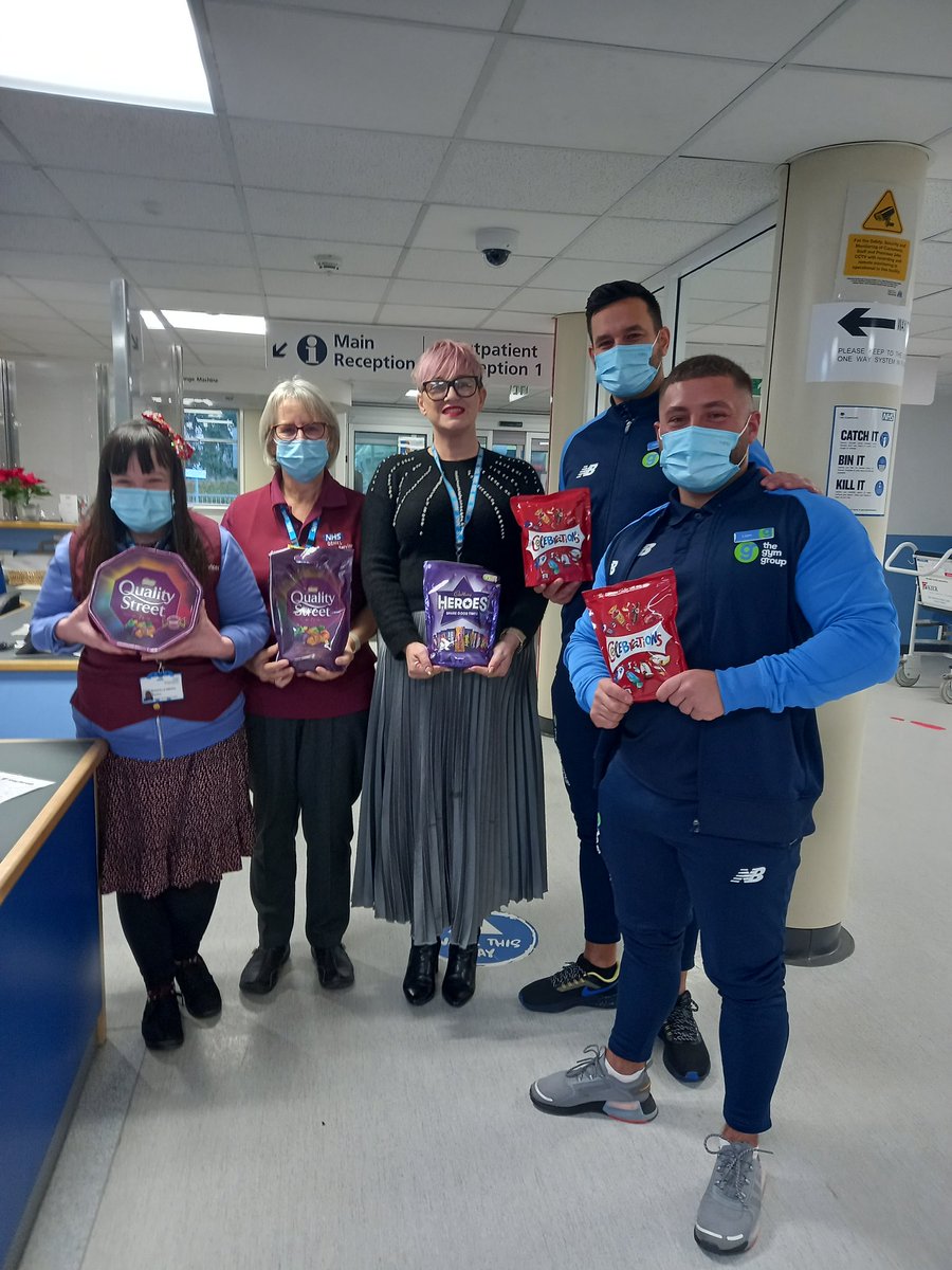 A huge thank you to the lovely chaps <a href="/TheGymGroup/">The Gym Group</a> in King's Lynn for their generous donation of chocolates for our wonderful Volunteers <a href="/TeamQEH/">The QEH King's Lynn</a> #thanks #Christmas #donation #volunteers