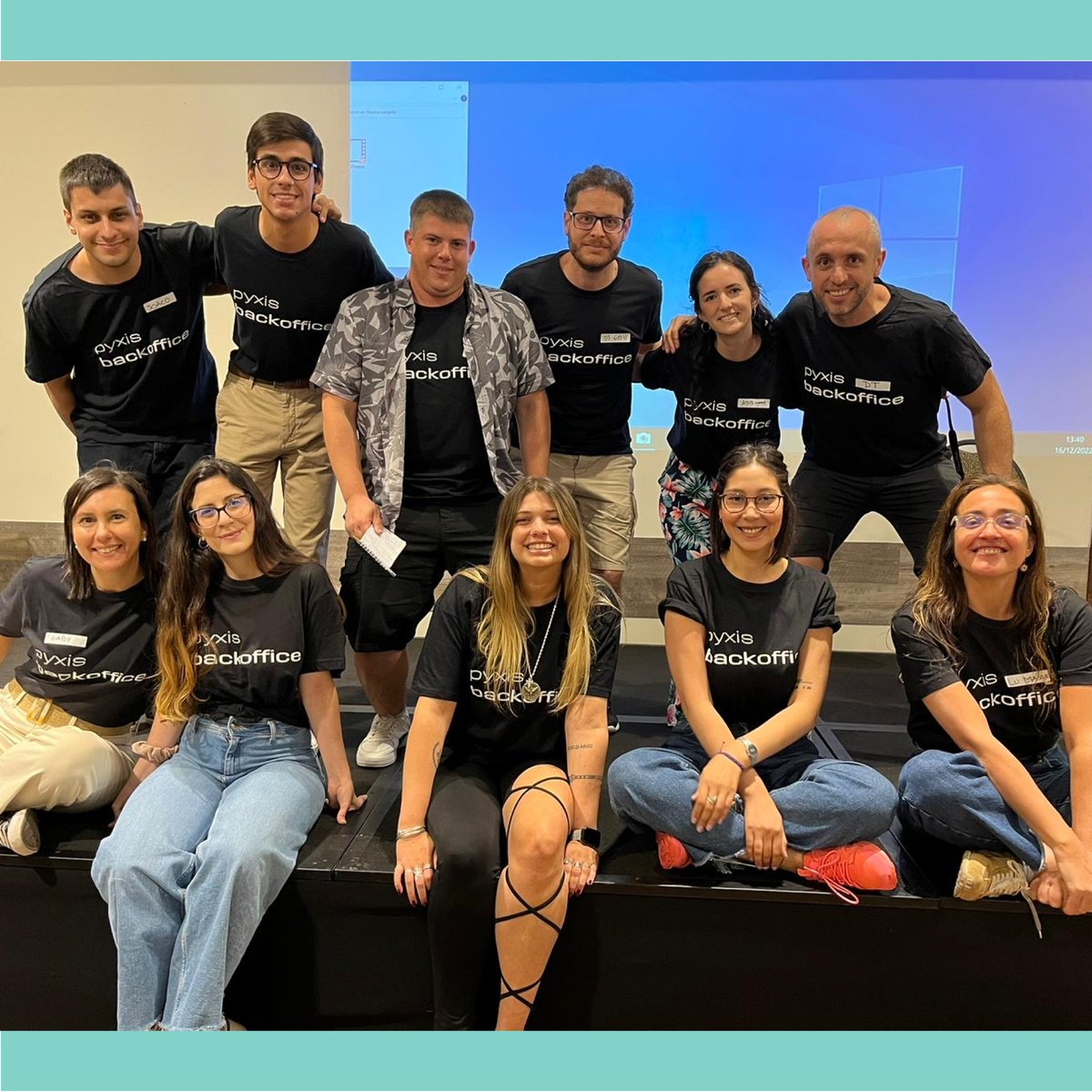 Sacapuntasmvd's tweet photo. Hicimos realidad un gran evento 🤲
El viernes pasado acompañamos al ecosistema @Pyxisportal en un nuevo #PyxisOpenSpace.
¿Querés generar una instancia de #openspace para tu equipo? 👉 Escribinos a hola@sacapuntas.com.uy
#evento #empresa #teambuilding https://t.co/oPRTQVAGtU