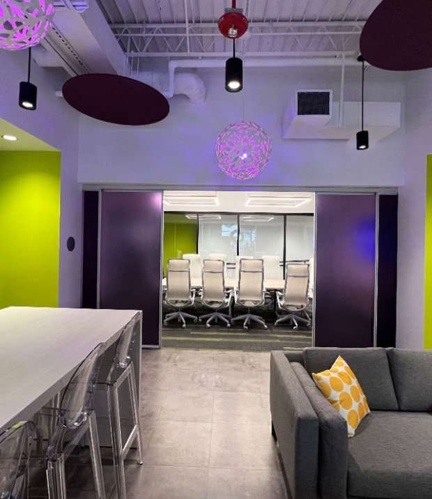 WinmarConstruct's tweet photo. Ridgewells new office features exposed ceilings with soundscapes Acoustical Clouds, 3 Form walls, green walls with Neon Signage and a entry glass display wall displaying glassware from #Ridgewells first catered events!
#constructionmanagement #generalcontracting #design #build https://t.co/ZLK9fq4GRu