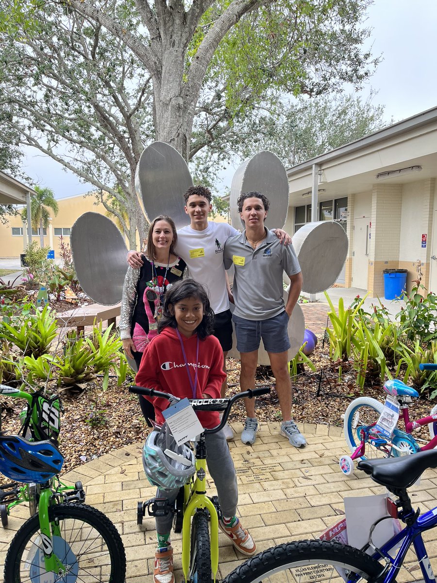 Thank you RMS Residential Maintenance Solutions for the bikes, helmets and school supplies!#bringingjoy #helpingkids <a href="/VillasElem/">Villas Elementary</a> <a href="/LeeSchools/">School District of Lee County</a>