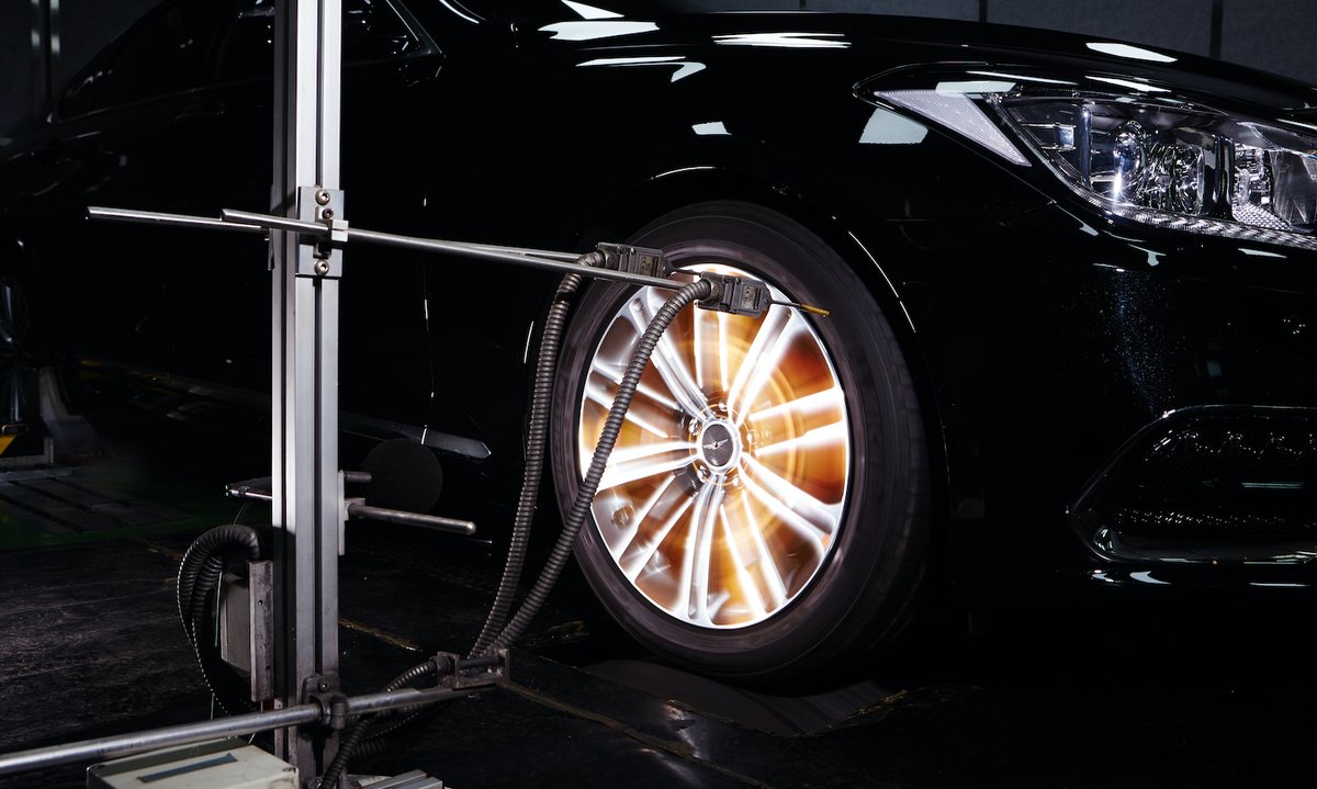 Did You Know?: Sangsin’s world-class R&amp;D center analyzes braking performance using 18 dynos, including a chassis dyno that simulates actual driving conditions.