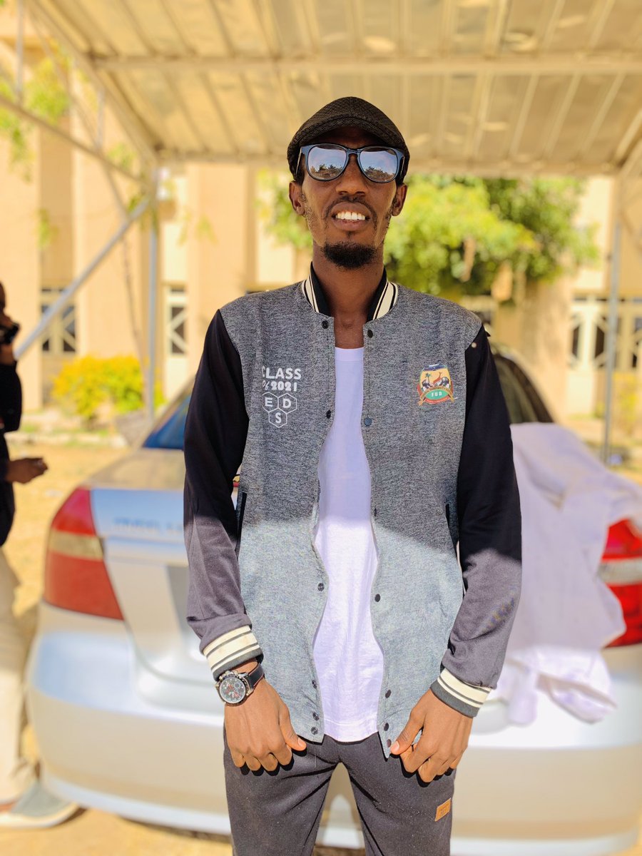 MaccidoFarouq's tweet photo. Alhamdulillah Ya Hayyu Ya Qayyum 

Bagged✅

Bsc Economics 🎓 https://t.co/z5MQdfGlpF